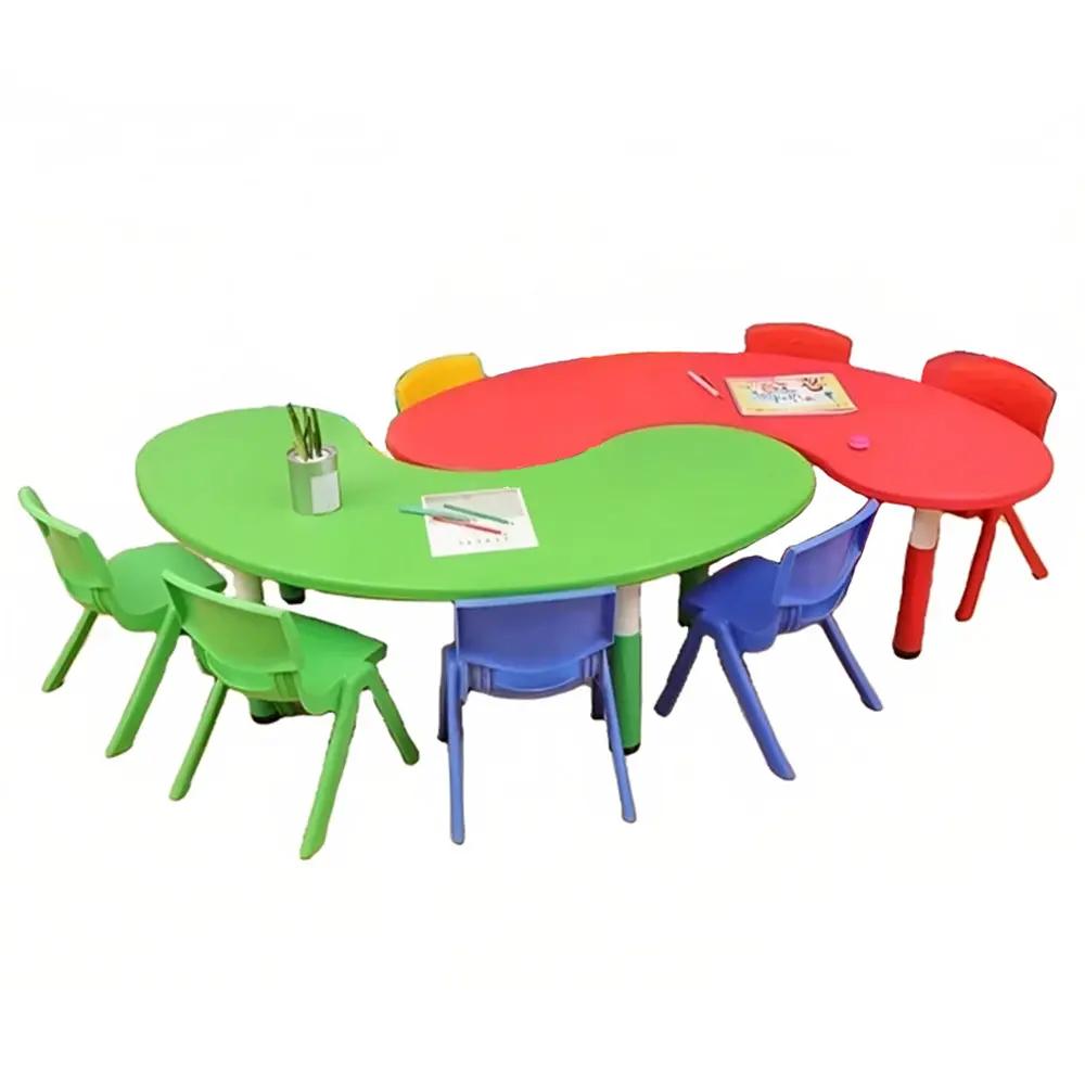 طاولة نصف دائرية بلاستيكية للأطفال | تسوق الآن من Dartoys
